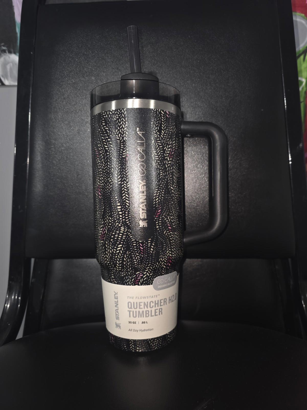 Stanley x Calia 30 oz Flowstate Quencher H2.0 Tumbler Black Serpent