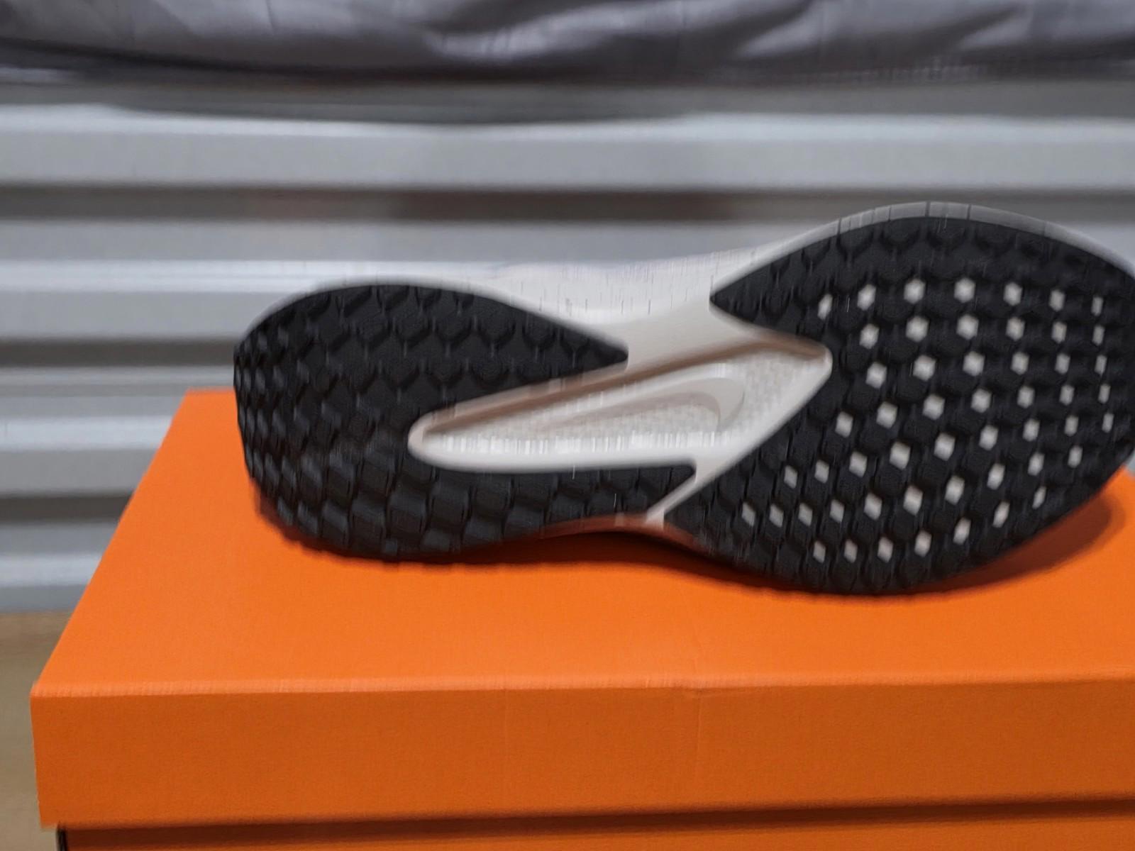 Size 11 - Nike Quest 6 Light Iron Ore