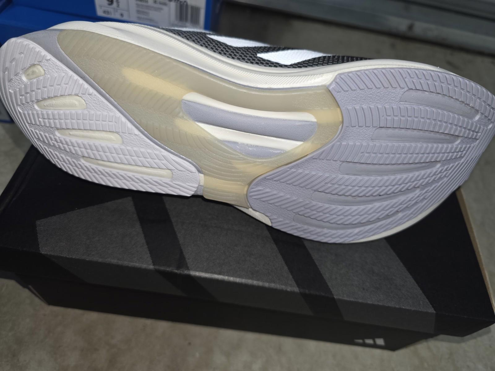 Adidas Women's Supernova Rise 8.5 Black/gray