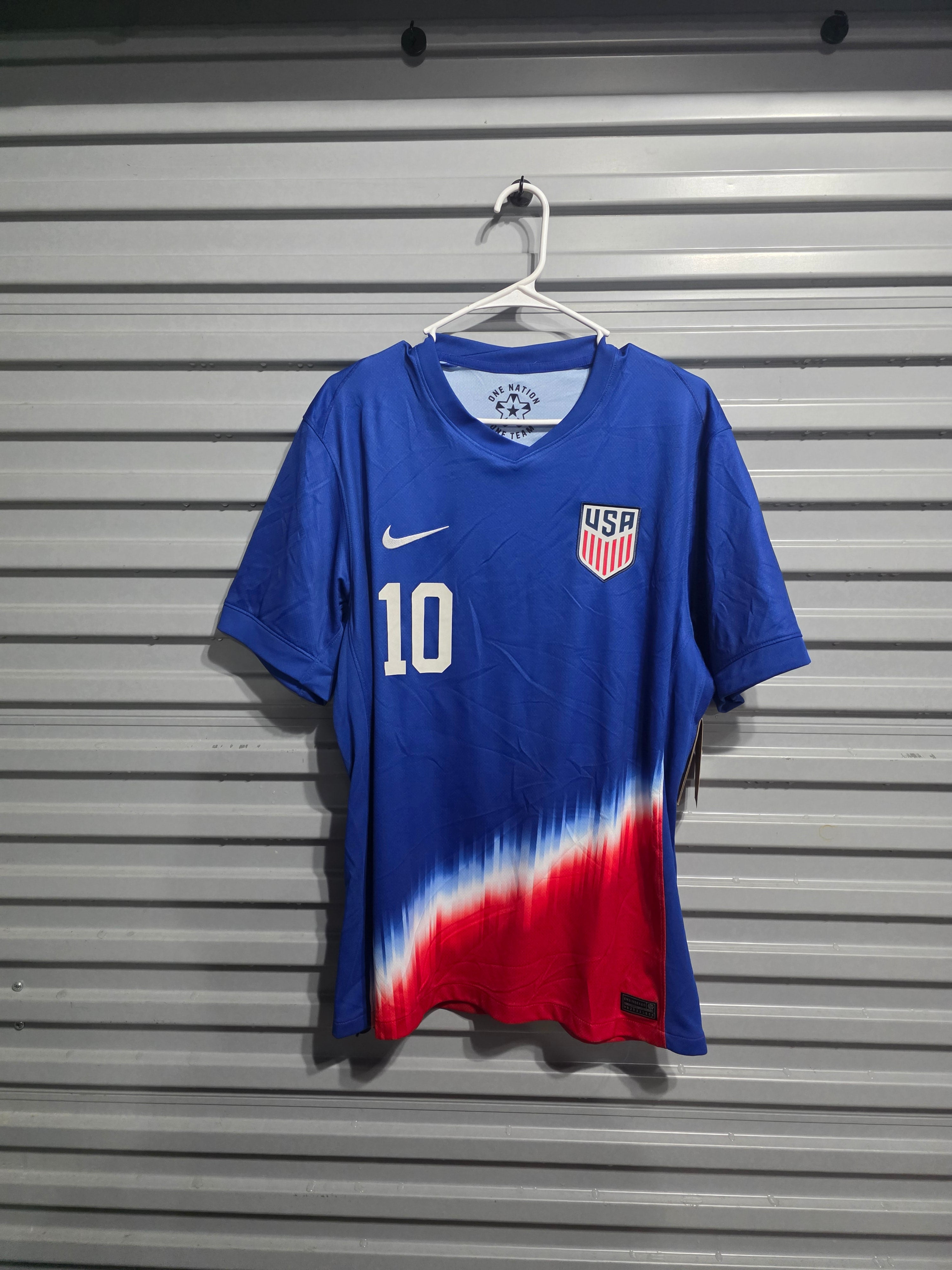 Nike Men's MED USMNT Christian Pulisic #10 Away USA Jersey - $140