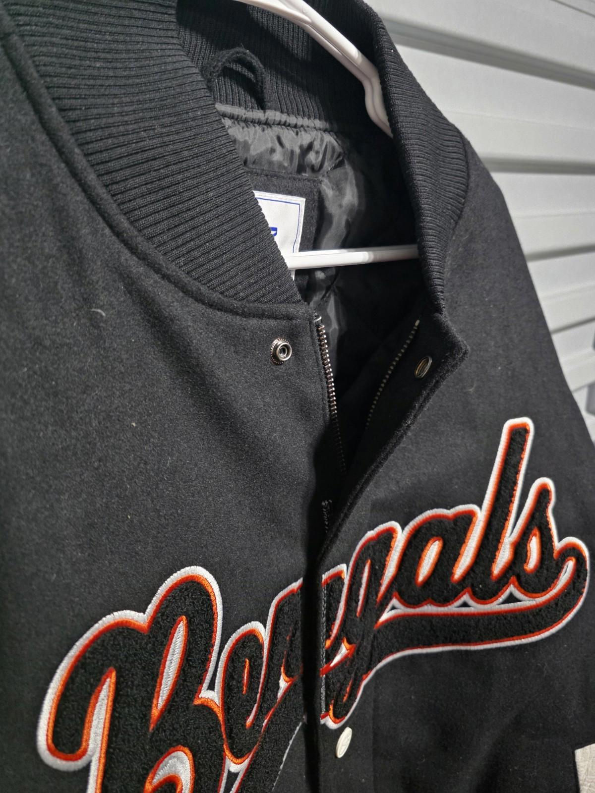 Starter NFL Cincinnati Bengals Letterman Style Jacket Men’s Large MSRP $450