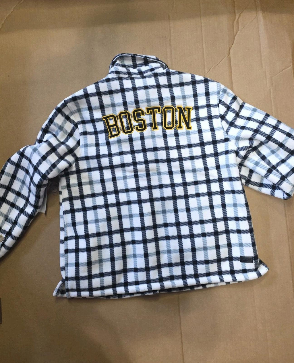 Wear By Erin Andrews Womens Small Boston Bruins Sherpa Button Up Jacket
